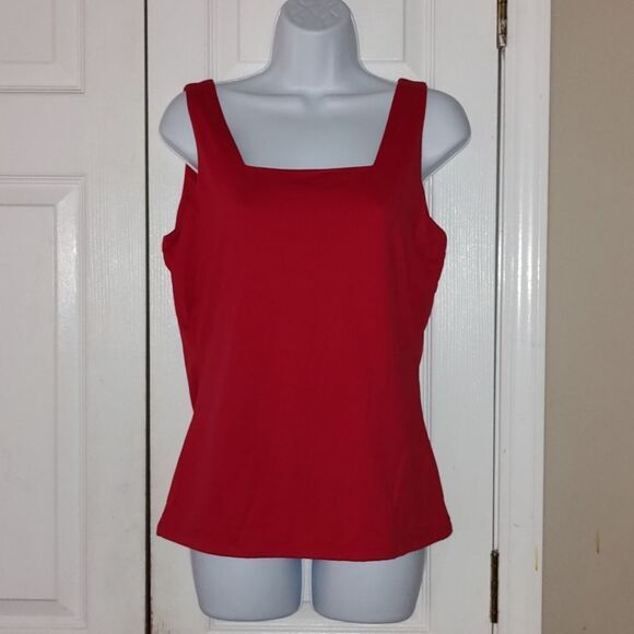 Boutique Essentials camisole tank red sleeveless top Sz M - Picture 1 of 5